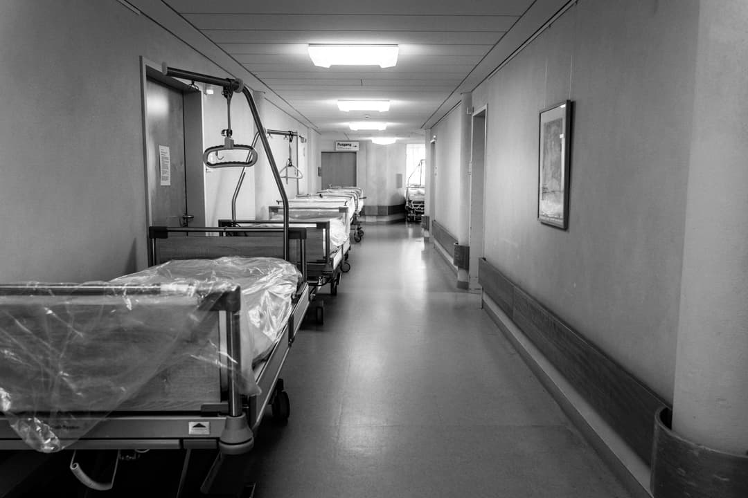 Hosptial hallways with wheel beds